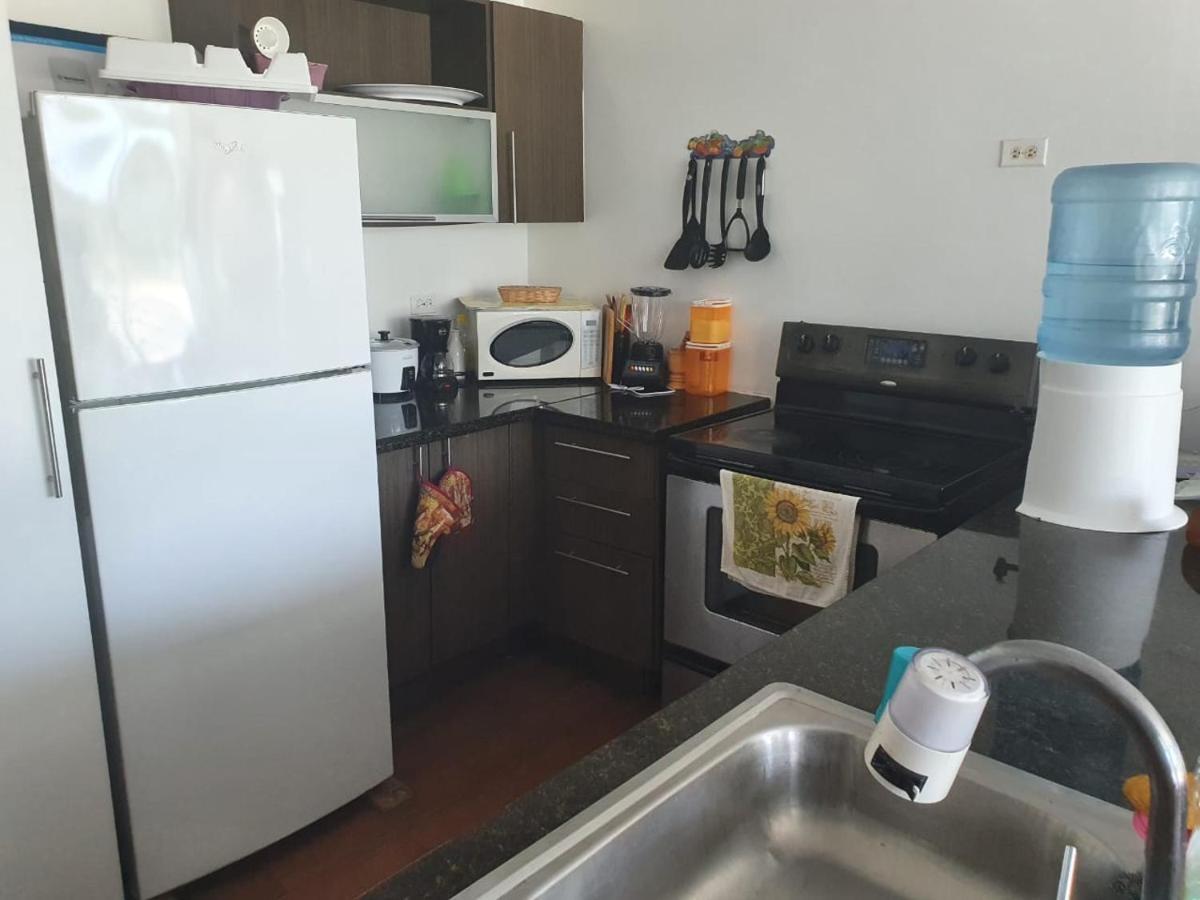 Apartamento En Balabeach Maria Chiquita In Front Of The Beach 2Hab Colon Bagian luar foto