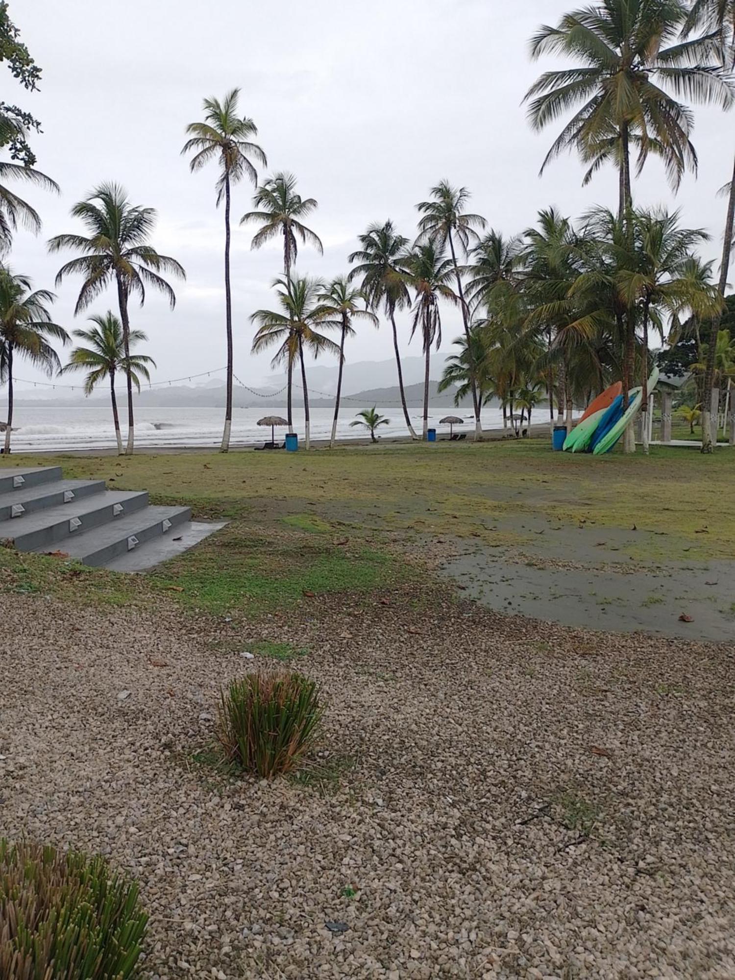 Apartamento En Balabeach Maria Chiquita In Front Of The Beach 2Hab Colon Ruang foto