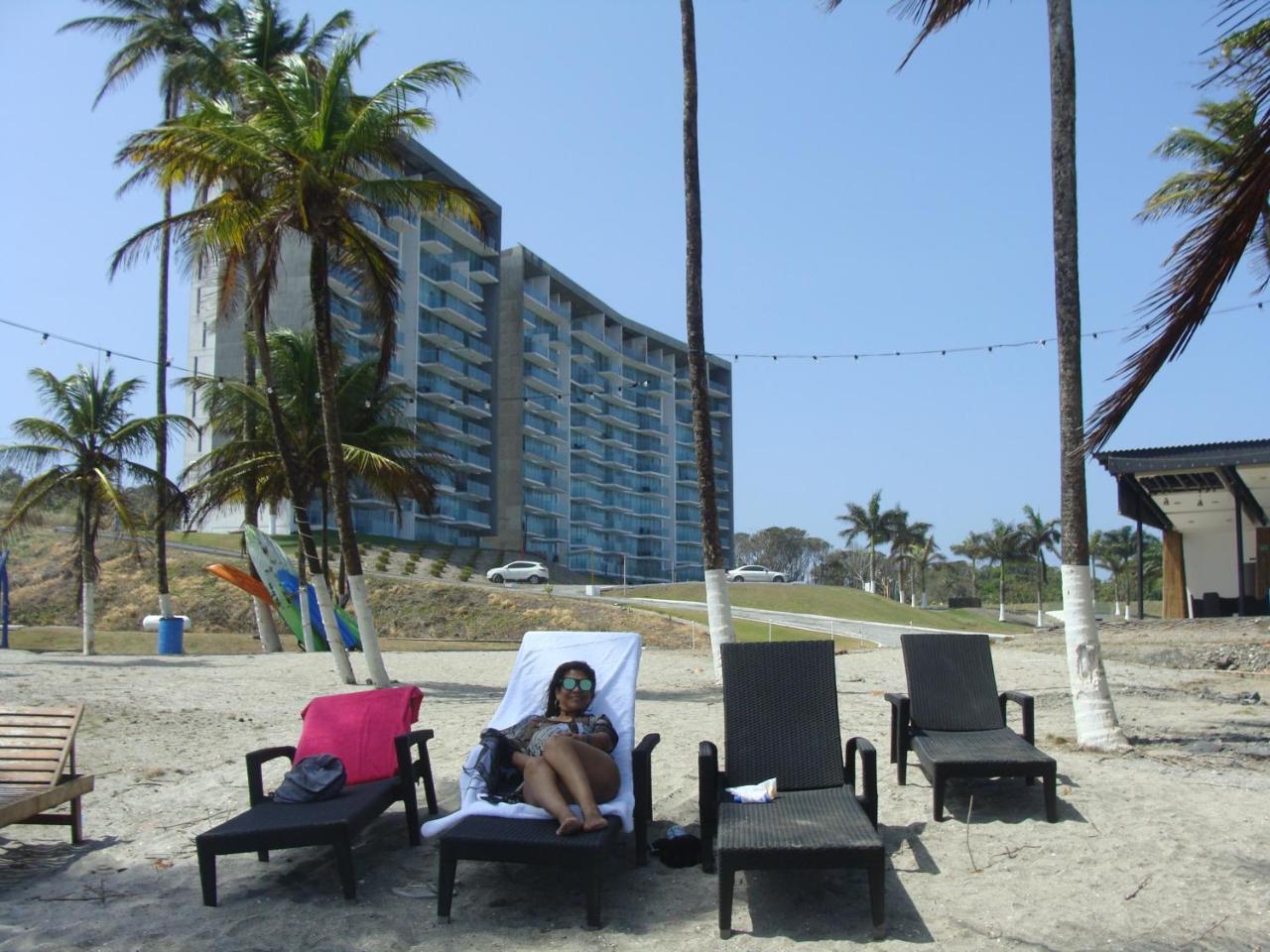 Apartamento En Balabeach Maria Chiquita In Front Of The Beach 2Hab Colon Bagian luar foto