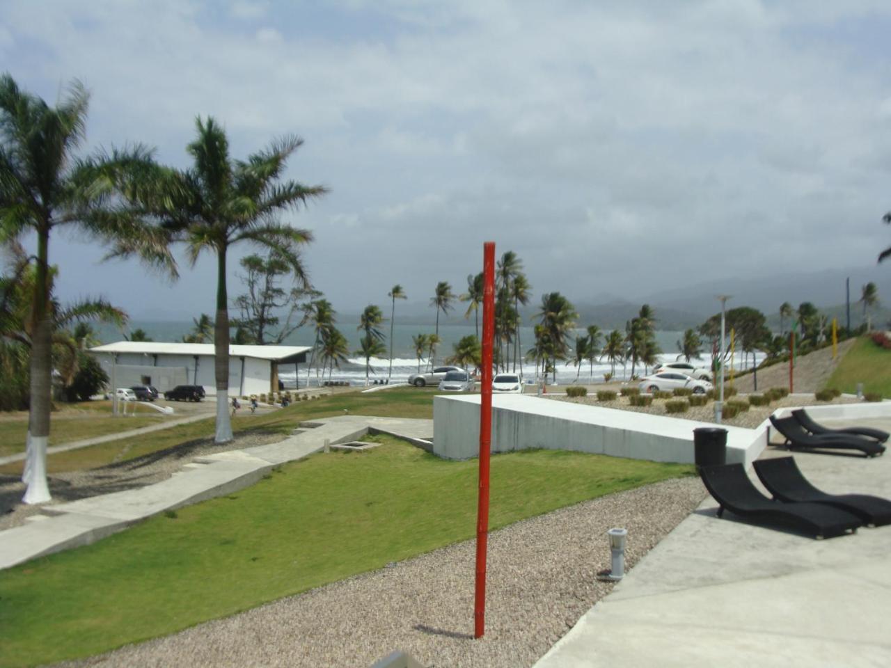 Apartamento En Balabeach Maria Chiquita In Front Of The Beach 2Hab Colon Bagian luar foto
