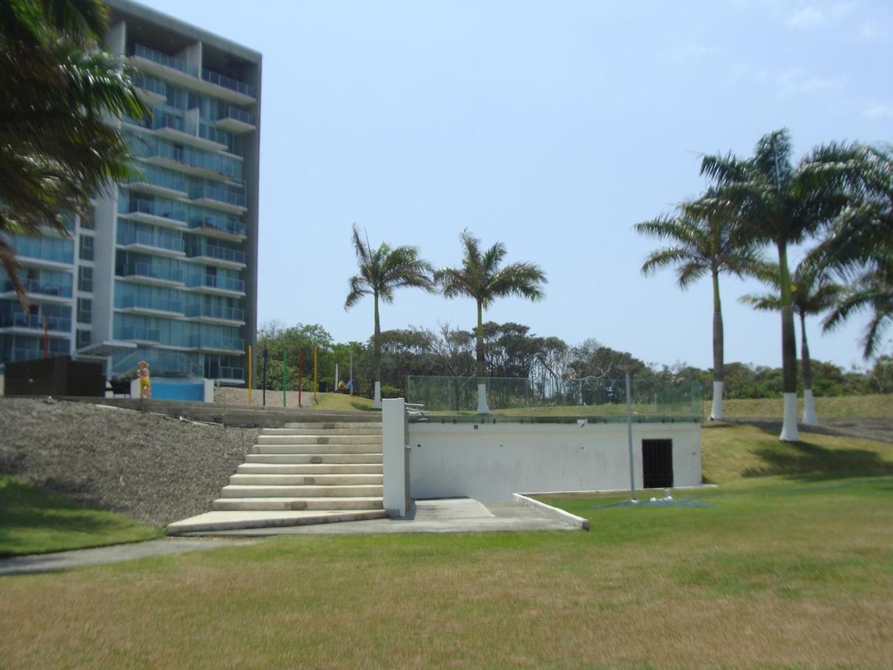 Apartamento En Balabeach Maria Chiquita In Front Of The Beach 2Hab Colon Bagian luar foto