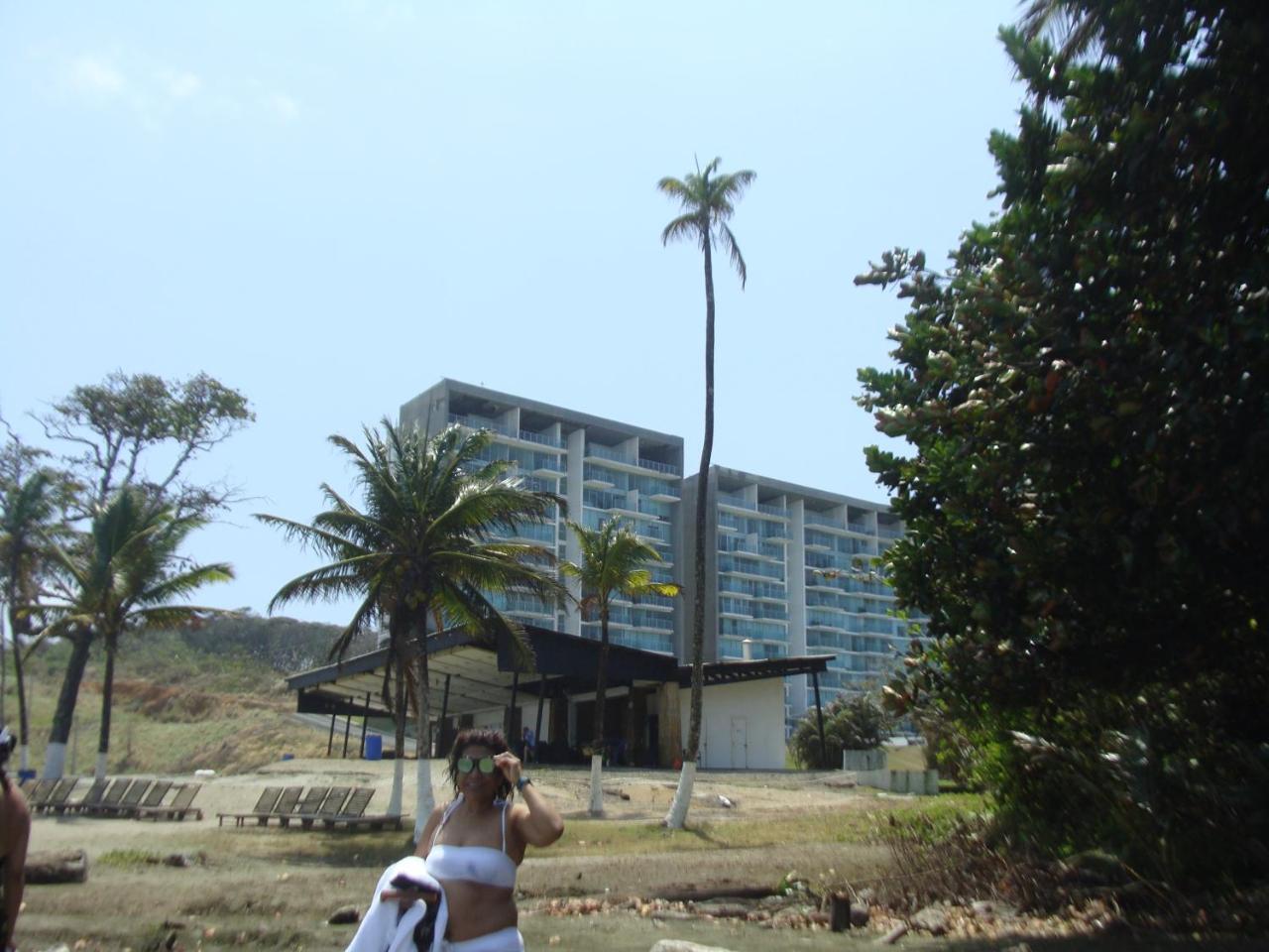 Apartamento En Balabeach Maria Chiquita In Front Of The Beach 2Hab Colon Bagian luar foto